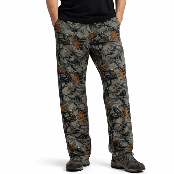 Fruit of the Loom Other - Fruit of the Loom Men's Camouflage Sweatpants - Olive, Brown, Black